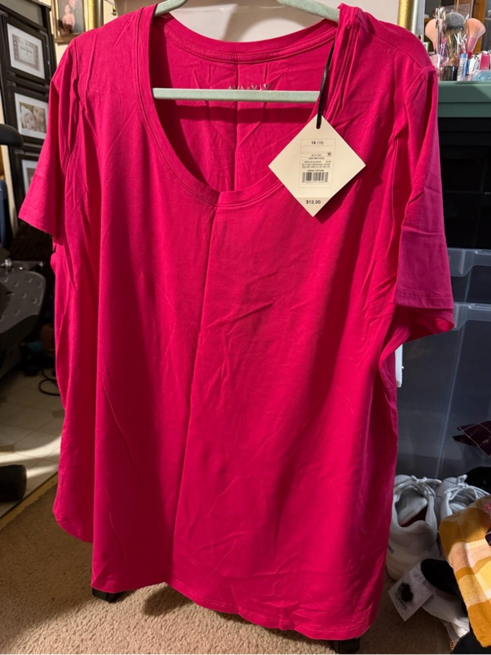 Ava & Viv Bright Pink Scoop Neck Short Sleeve Tee